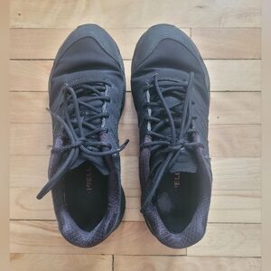 Men's Merrell Black Athletic Shoes Size 7